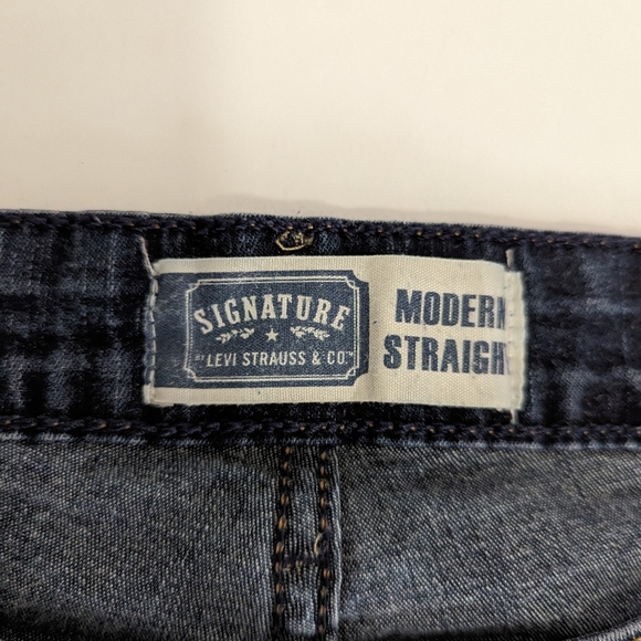 Levi's Strause and Co. Signature Modern Straight Denim Jeans Women's Size 16 S - Picture 8 of 9